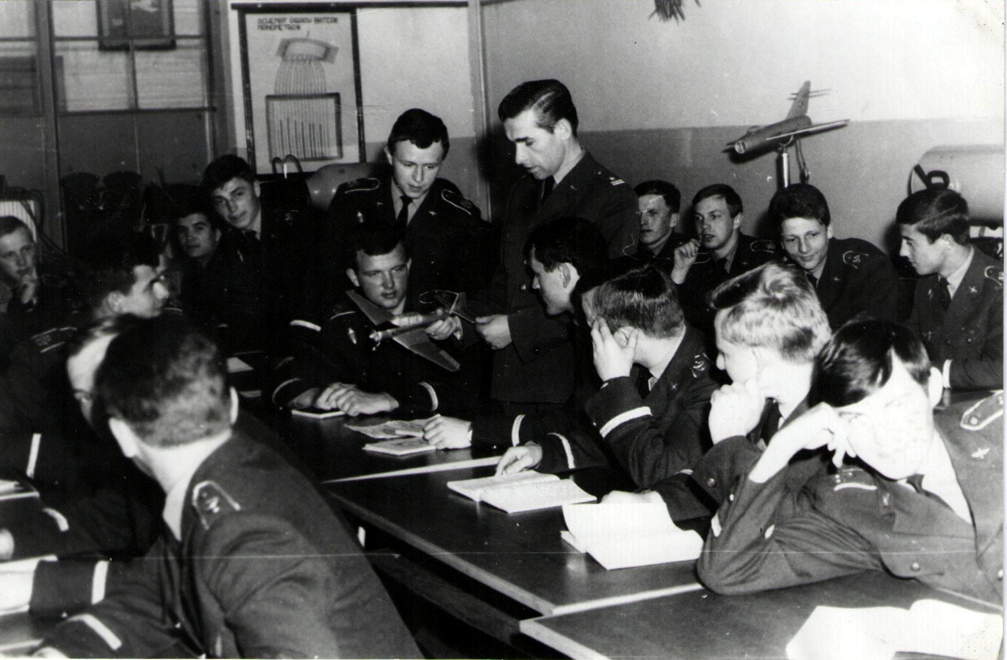 Lecture on aerodynamics. Next to the lecturer stands cadet Zbigniew Kowalski.